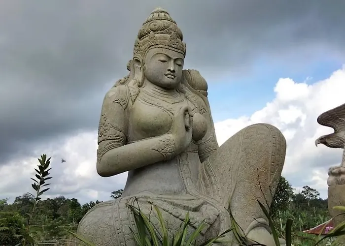 Кемпинг Lembah Cinta Mayungan Baturiti